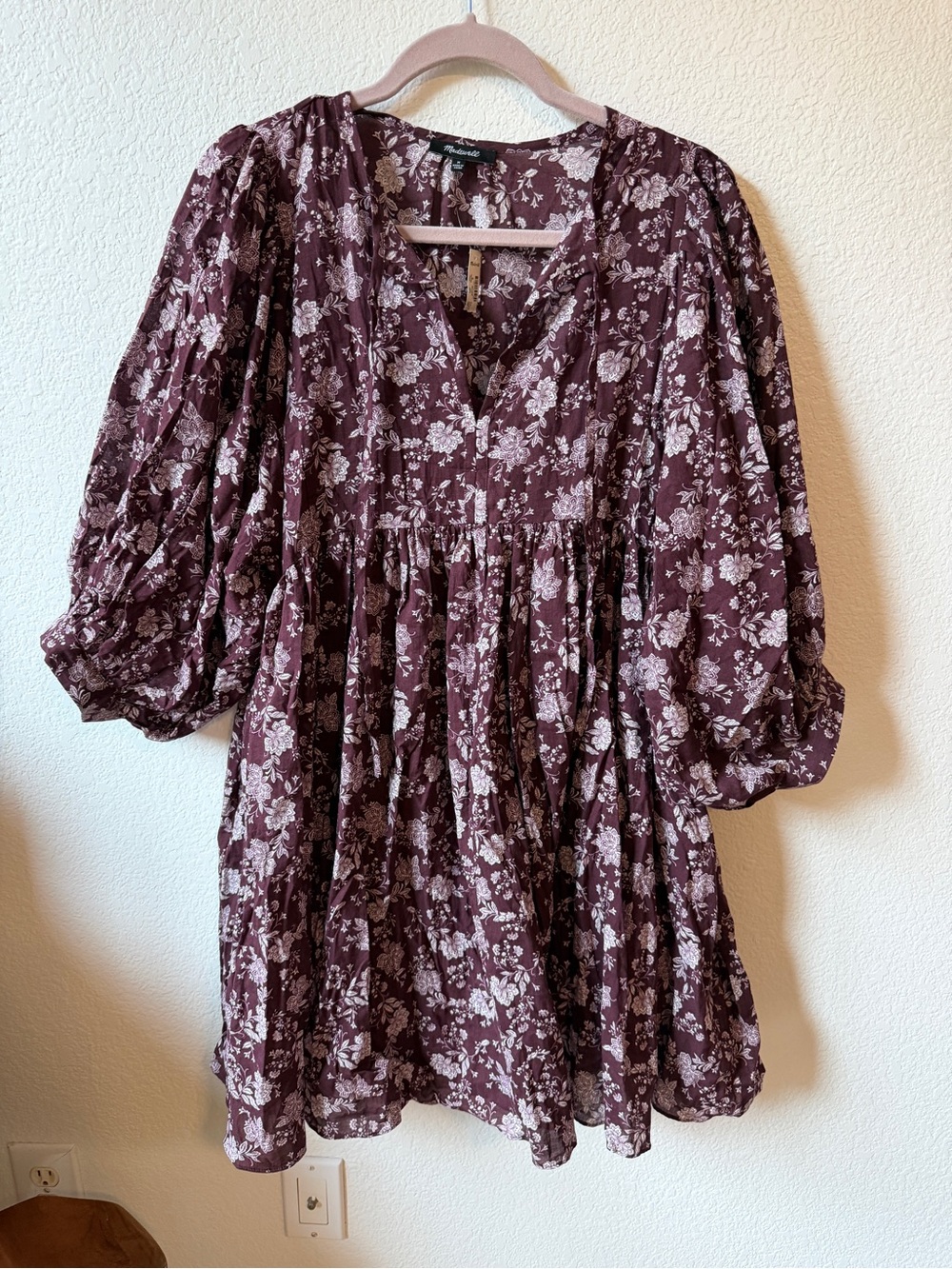 Madewell Floral V-Neck Peasant Tunic in Burgundy